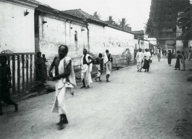 A street in Madurai, 1909